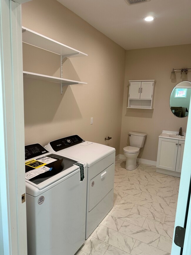 Photo - 2018 Maple St