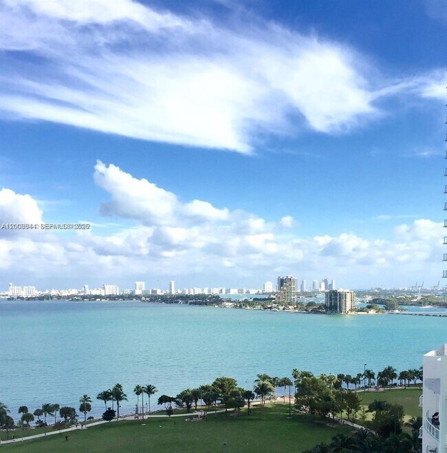 Photo - 2000 N Bayshore Dr Unit 1606