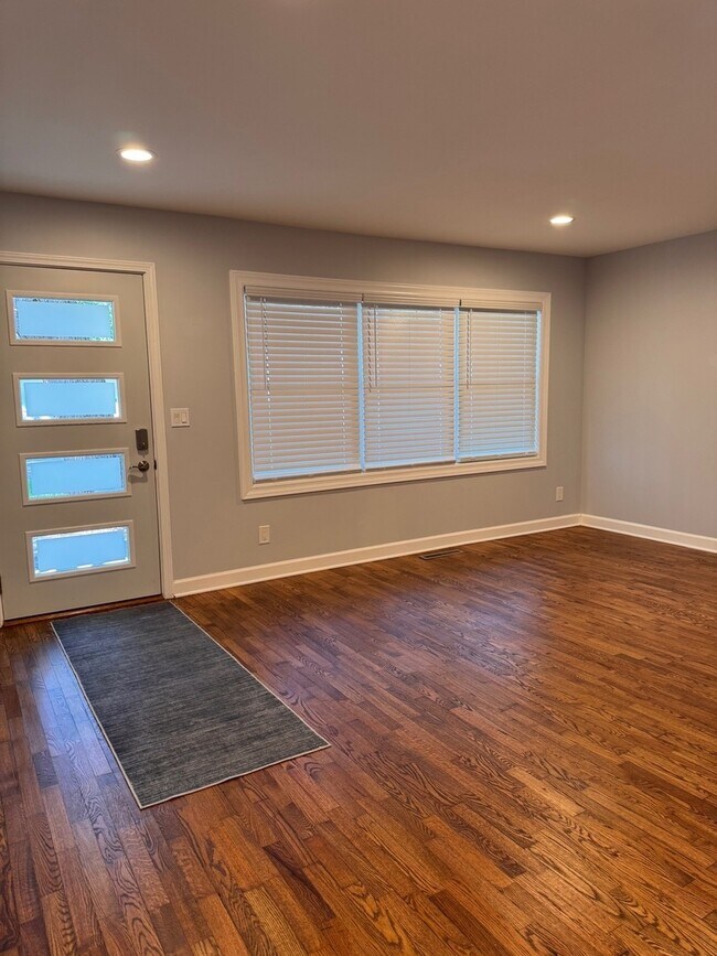 Photo - 113 Delaware St