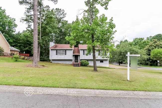 Photo - 4899 Hawk Trail