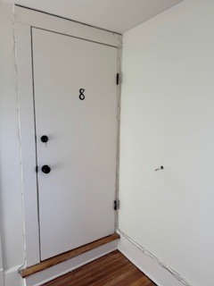 Entry - 7 Tamarack Hill Dr