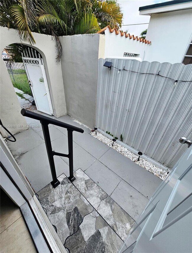 0 NW 51st Ave Unit STUDIO
