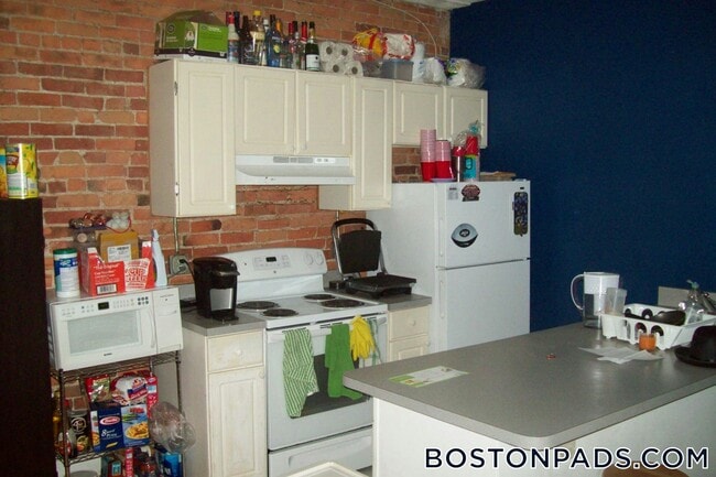 Photo - 610 Columbus Ave Unit 5