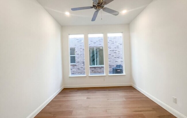 Photo - 8642 Steiger Trl