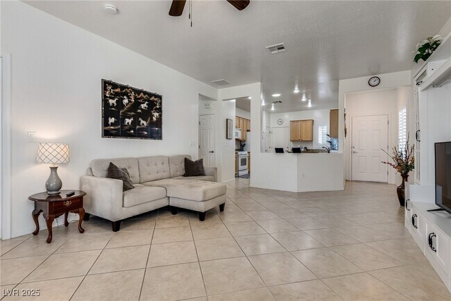 Photo - 7709 Island Rail Dr