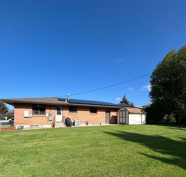 Photo - 3470 S Hillcrest Dr