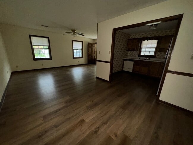 Photo - 119 Williamson St SW Unidad A