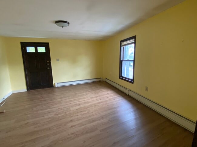 7 Grandview Rd Unit 7 Grandview Rd