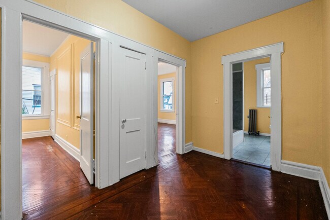 Photo - 187-189-189 Renner Ave