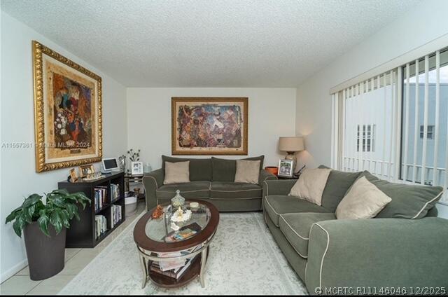 Photo - 185 Normandy Ln Unit D