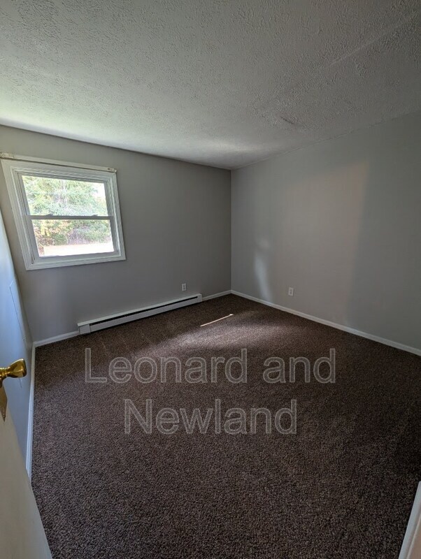 Photo - 210 Patricia Dr