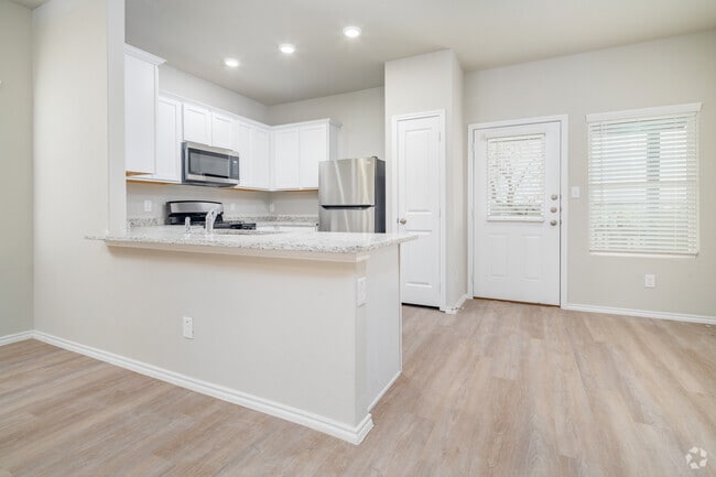 3BR, 3BA - 1225SF Kitchen