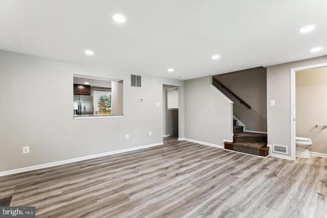 8345 Silver Trumpet Dr