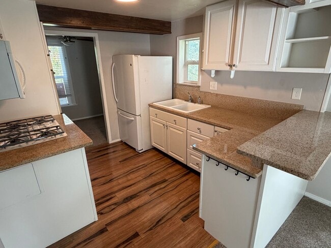 1816 Grove St Unit 1816 Grove Street #4