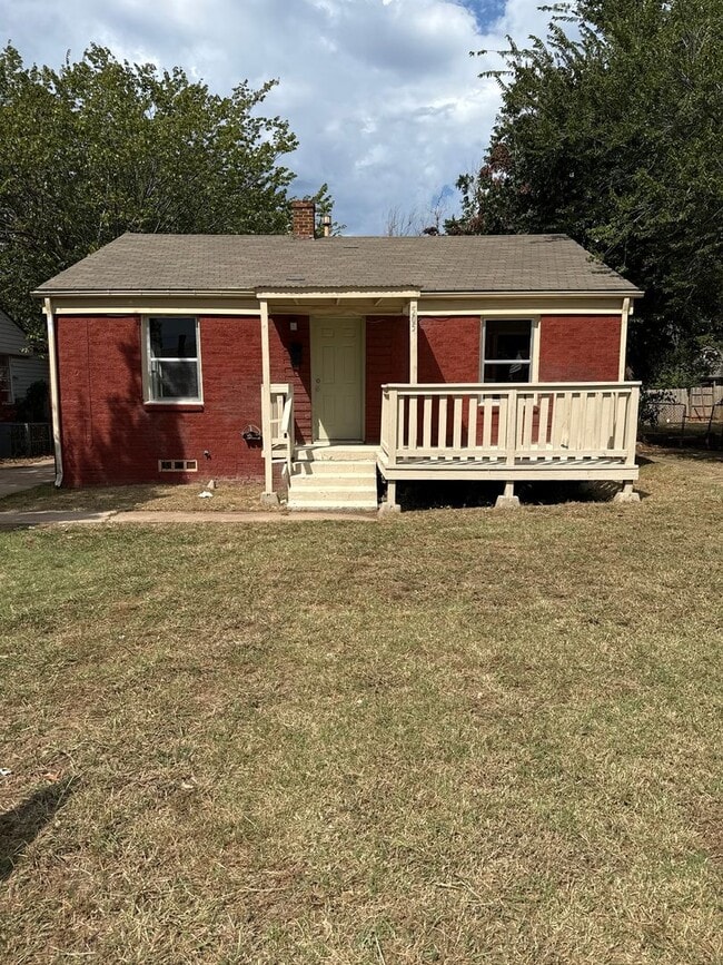 Building Photo - Craftsman cottage style home for rent
