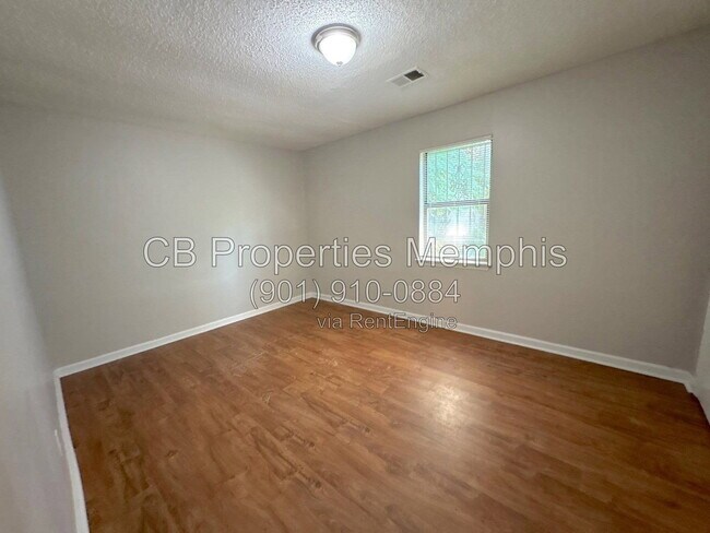 1032 Lagrange Ave