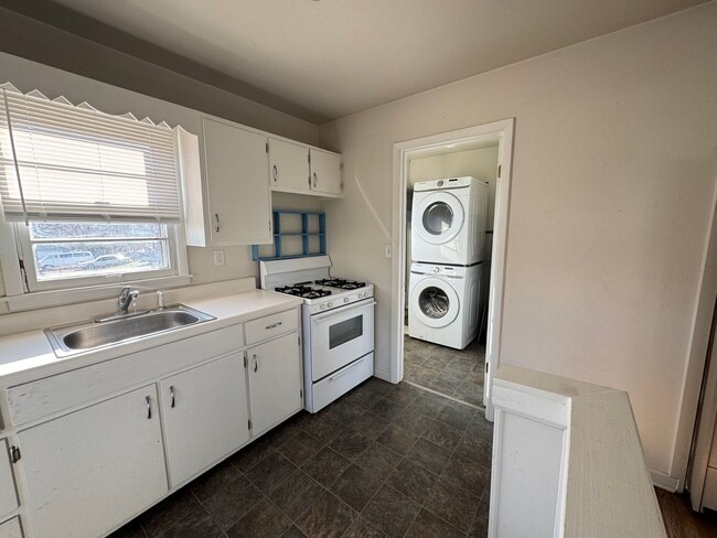 Photo - 503 W McPherson St