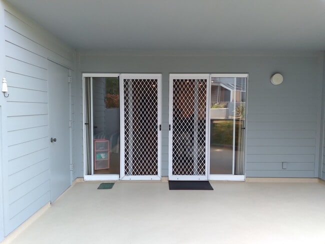 Security Screen doors - 250 The Vlg Unit 250-110 - Seascape
