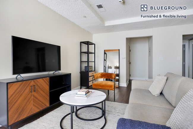 Photo - 747 Gayley Ave Unit FL1-ID1428