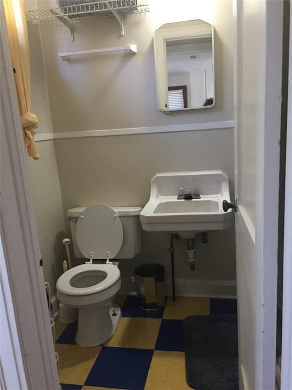 Photo - 906 W 22nd St Unit 4