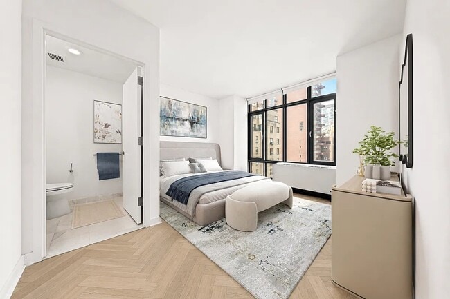 Photo - 49 E 34th St Unit 13C