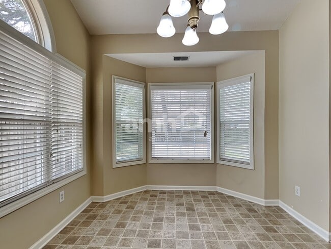 Photo - 5516 Copper Ter