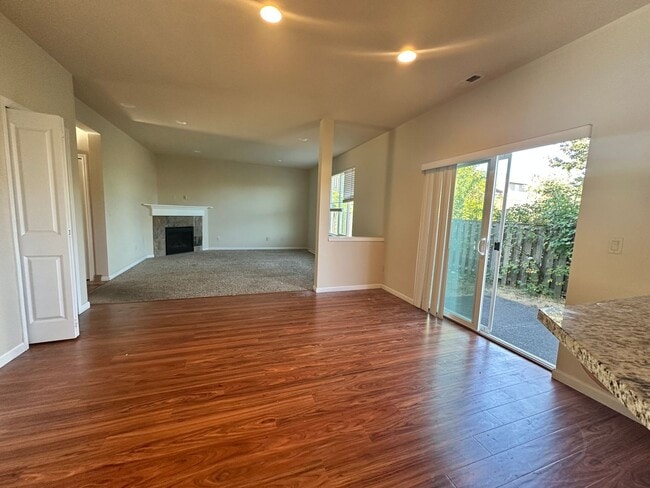 Photo - 2687 NW Beehollow Ln