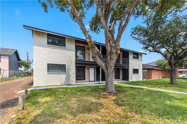Photo - 22 Gastel Cir Unit 1