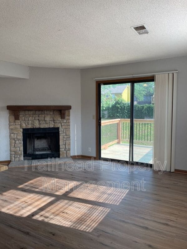 Photo - 8704 NW 82 Terrace Unidad B