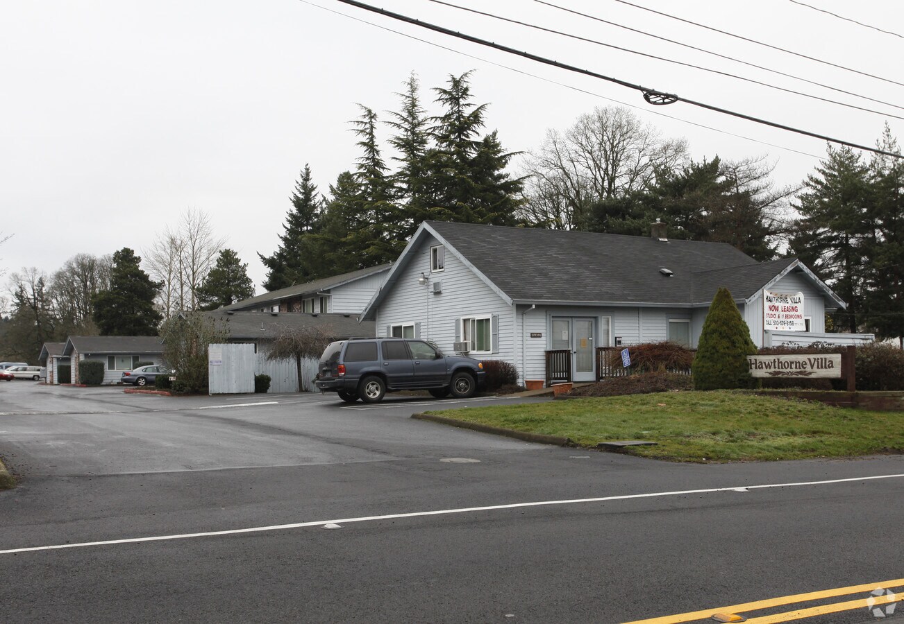Photo - Hawthorne Villa Apartments