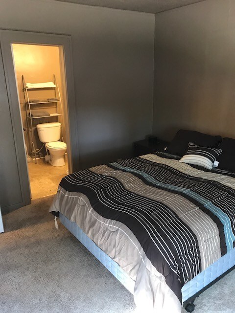 Photo - 408 W Luckey St