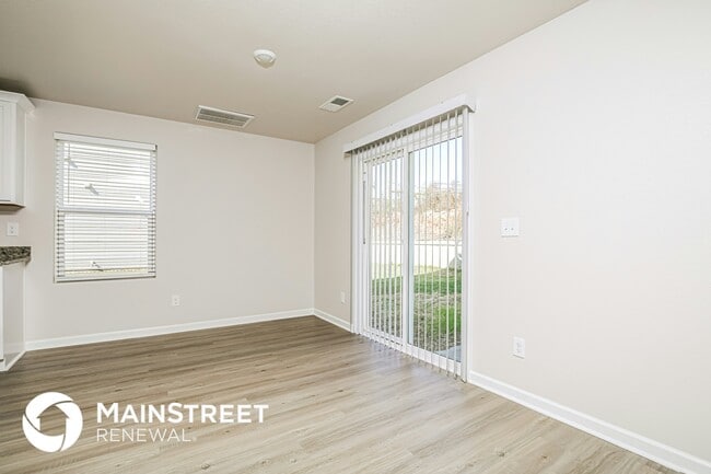 Photo - 135 Shallow Dr