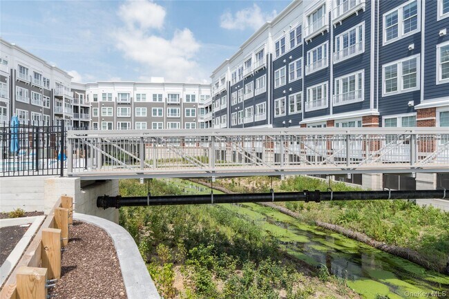 Photo - 75 E Hoffman Ave Unidad 3003