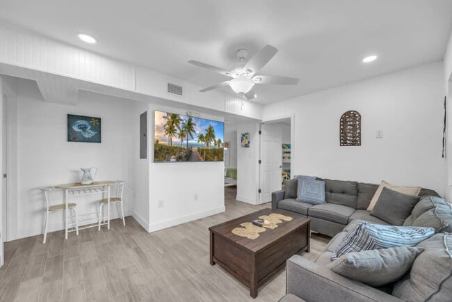 Photo - 2362 Pineapple Ave Unit SI ID1520582P