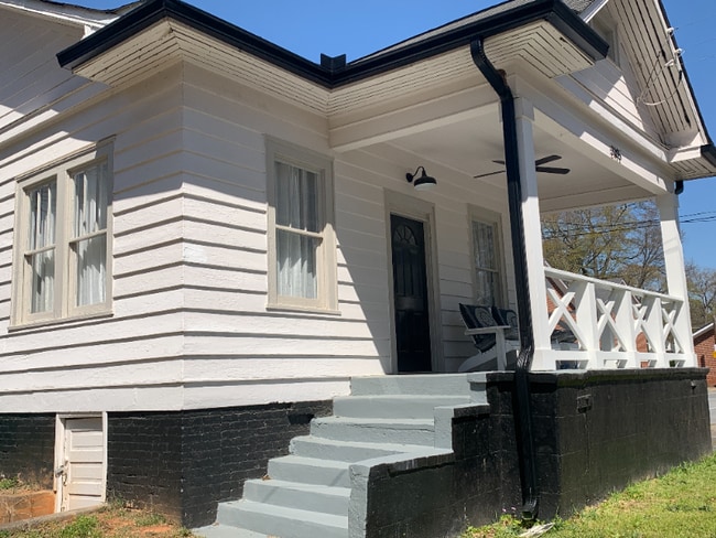 Photo - 3185 Jackson St Unit A