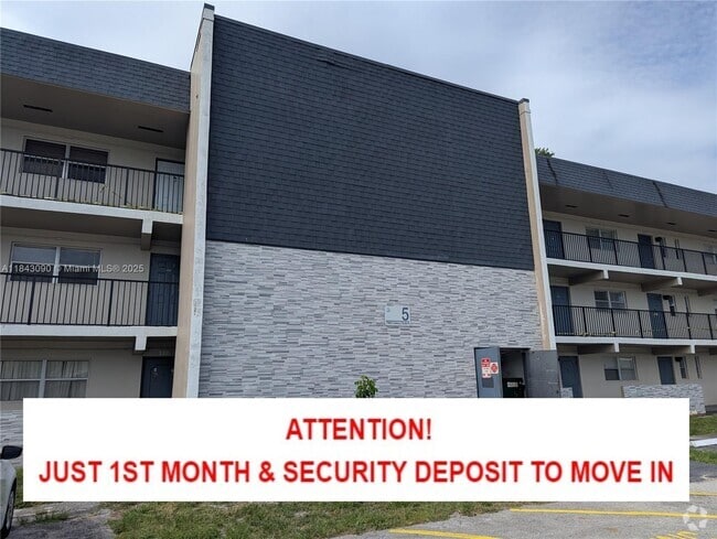 Building Photo - 7960 N Colony Cir Unit 201 Rental