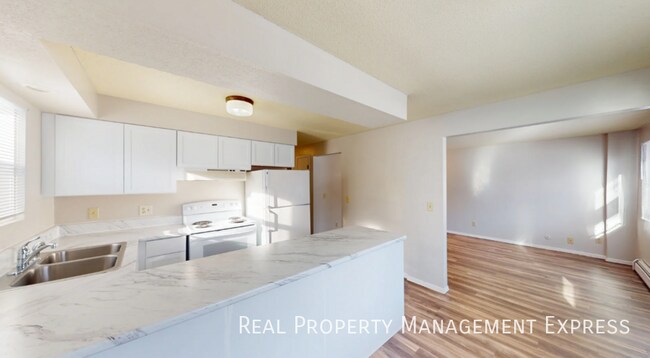 3709 S Cathy Ave Unidad 1