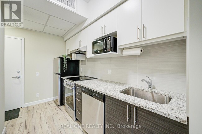 Photo - 77 Leland St Unit 423