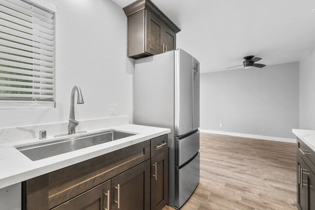 Pet Friendly & Remodeled 1BR Condo Near SD... - Pet Friendly & Remodeled 1BR Condo Near SD... Unidad 5