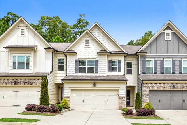 Photo - 1191 Spring Marsh Ct NE House