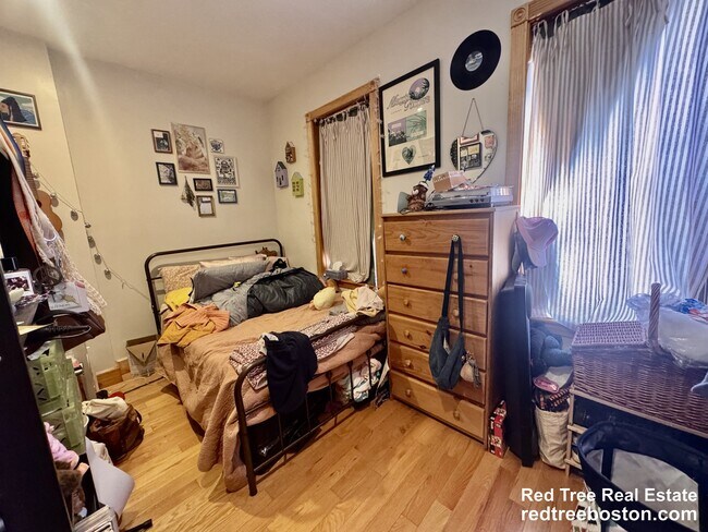 Photo - 11 Tabor Pl Unit 1