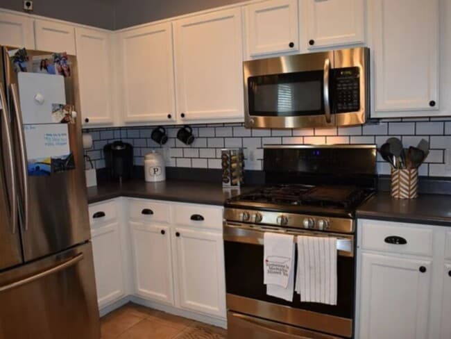 Photo - beautiful 4BD/2BA contemporary home