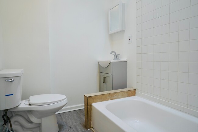 Photo - 2320 E Preston St Townhome