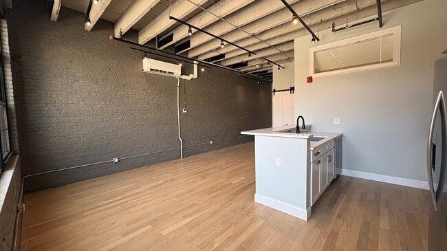 Photo - 199 Market St Unit 2