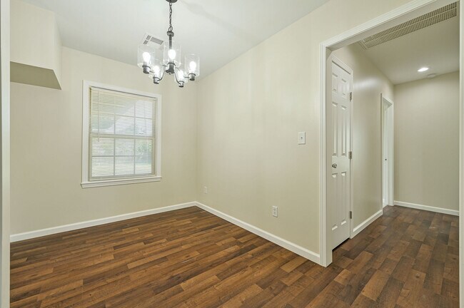 Photo - 2323 NW 10th St