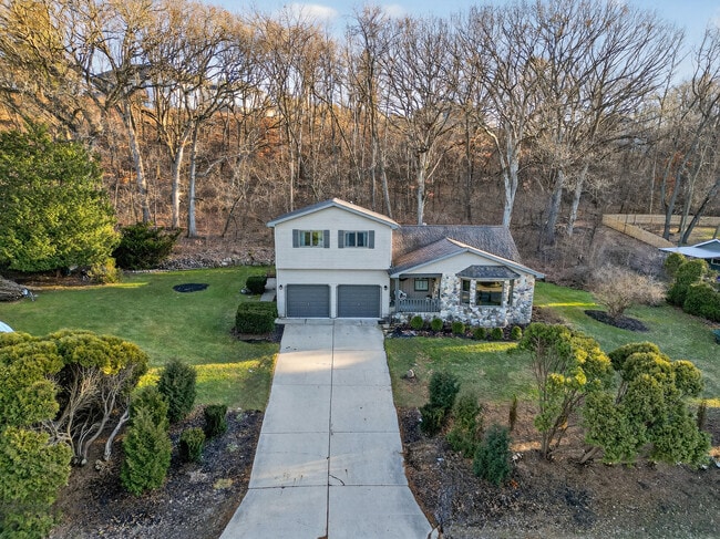 N7024 Oakwood Rd
