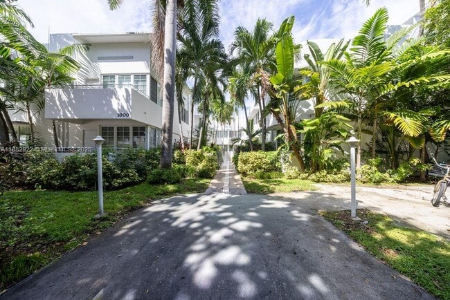 Photo - 1000 Meridian Ave Unidad 12