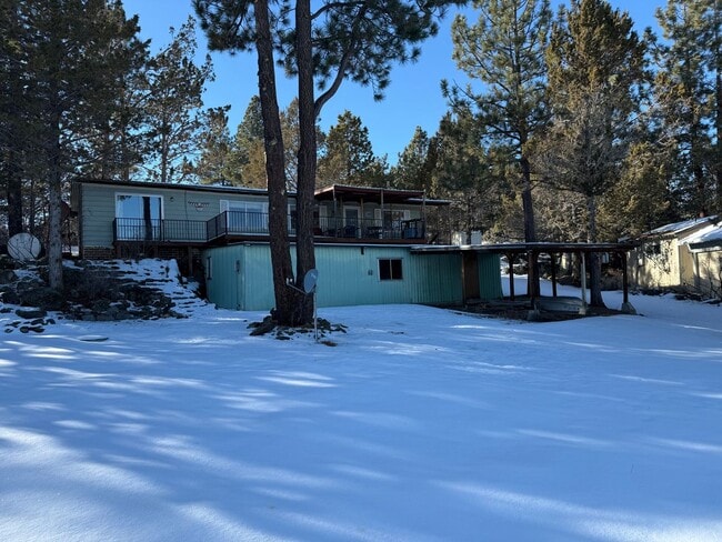 Photo - 2 BEDROOM, 2 BATH FURNISHED LAKE FRONT RENTAL