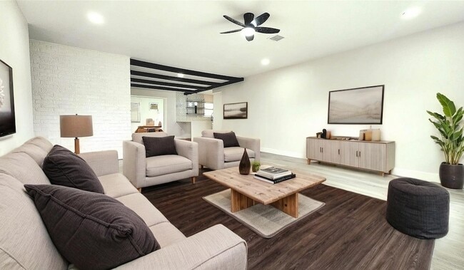 Photo - 403 Vance St