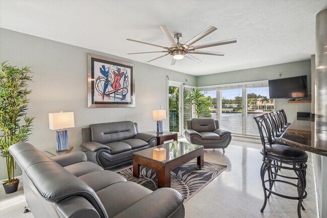 Photo - 561 Bayshore Dr Unit 1